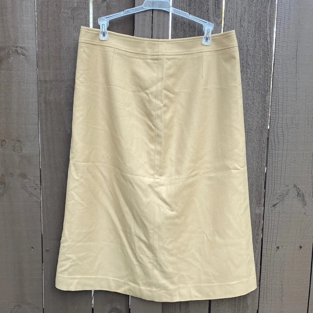 Vintage Crocodile 100% wool midi skirt in color camel